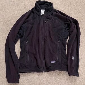 Patagonia Women’s Black Fleece Sweater Medium